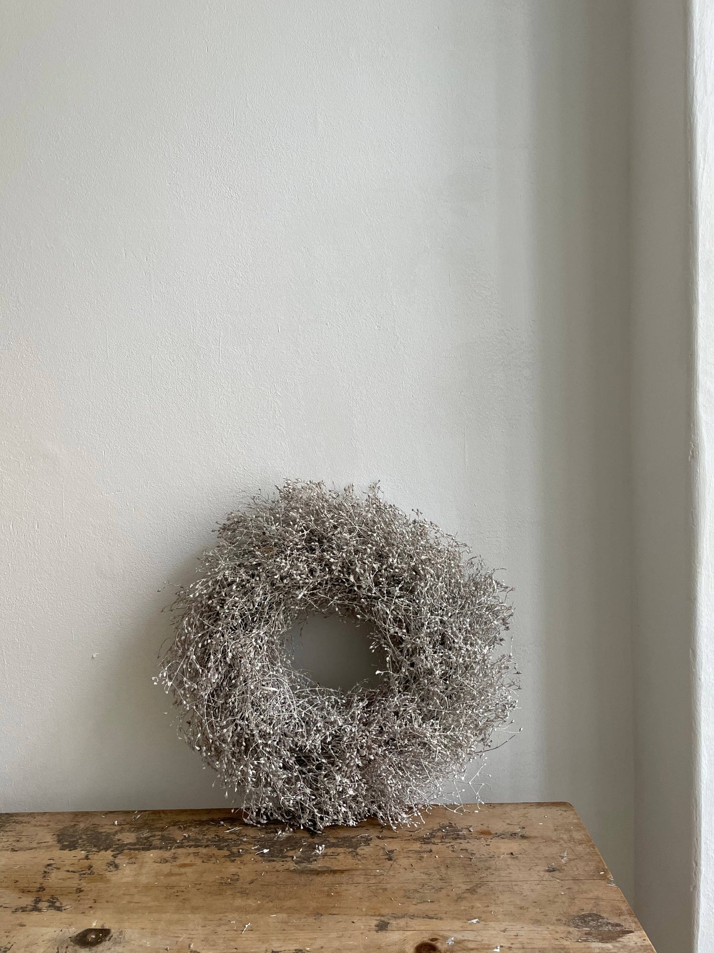 Gypsophilia Wreath - Silver