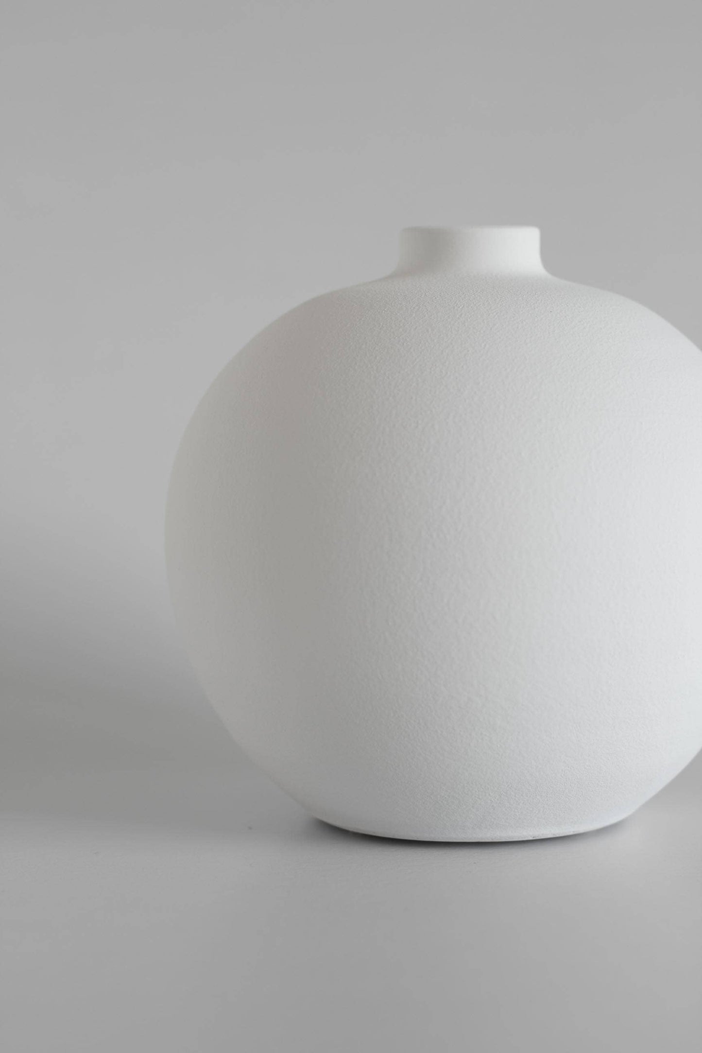 Blanc Collection 03 vase