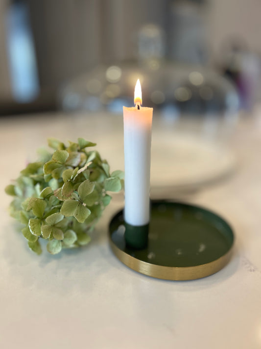 Golden Circle Green Candlestick