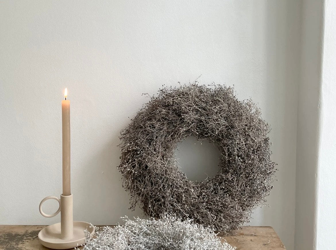 Gypsophilia Wreath in Grey